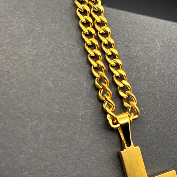 Blackjack BJP48G Mens 18K Gold Plated Stainless Steel Cross Necklace with CZ NWT - Picture 9 of 15